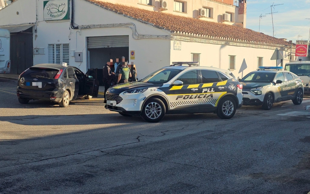 INTERVENCIÓN POLICIAL EN LORIGUILLA